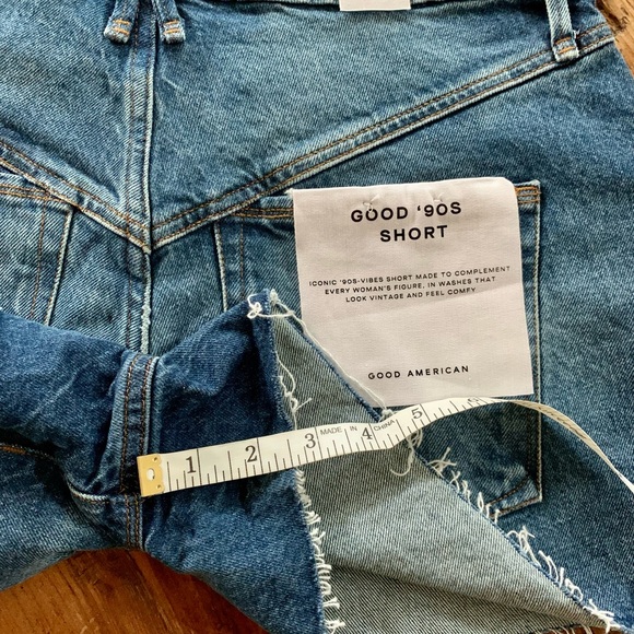 Good American Good 90s Shorts, Sz 4/27 - Picture 7 of 8